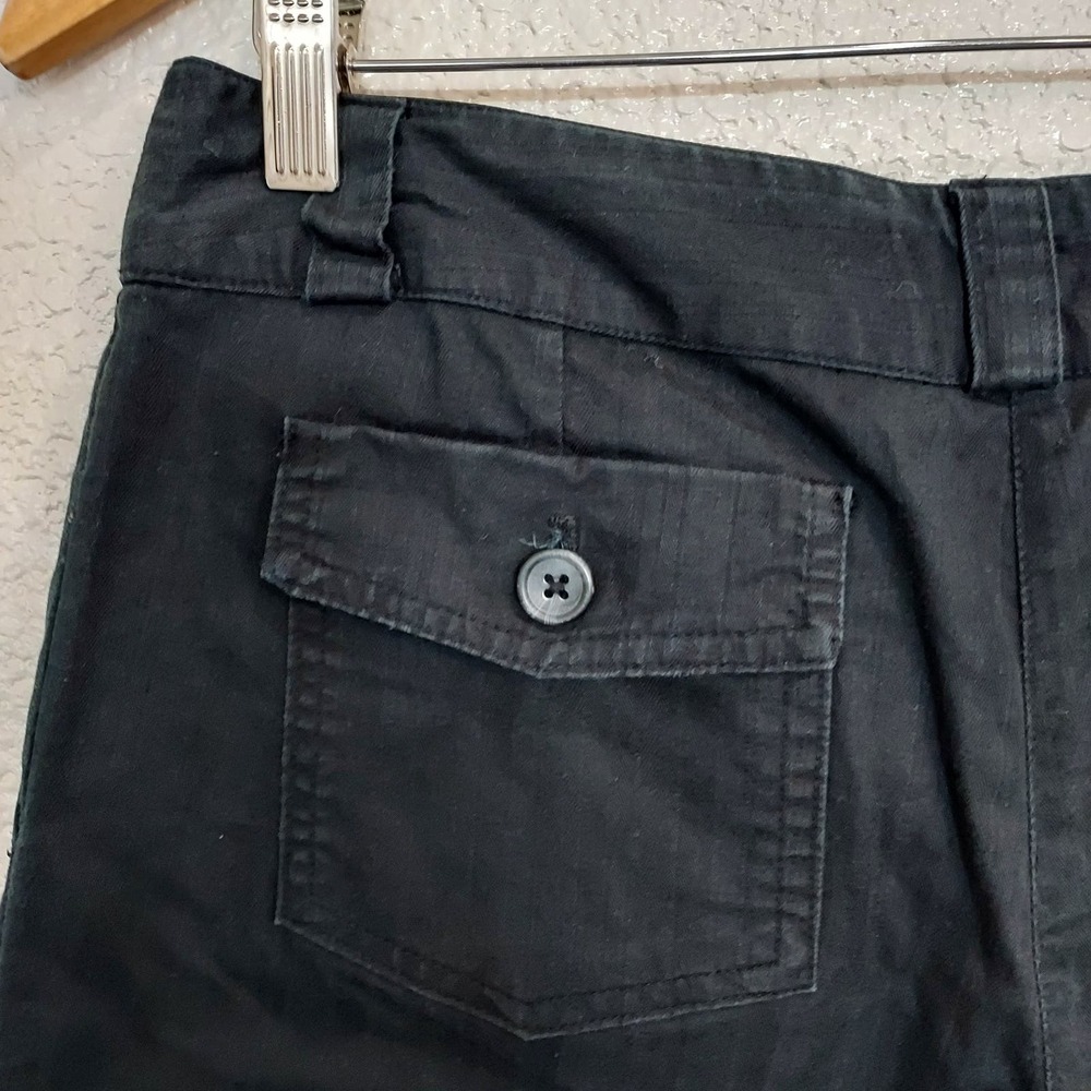 ⭐️5/$20 Carole Little Black Bermuda Shorts Size 6 - Picture 8 of 9